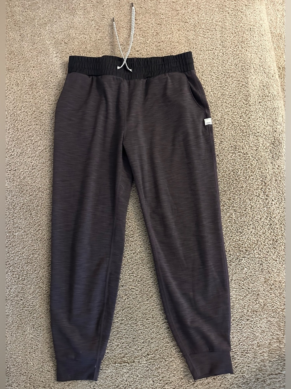 Vuori Ribbed Jogger. - Picture 9 of 9